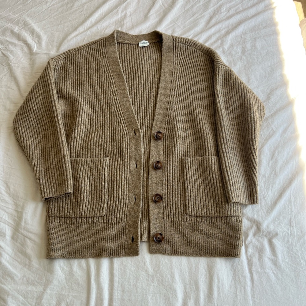 Abercrombie cardigan